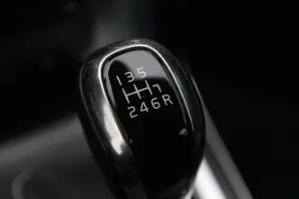 Volvo V40, 2.0, 88 kW, dīzelis, manuālā, priekšējā piedziņa