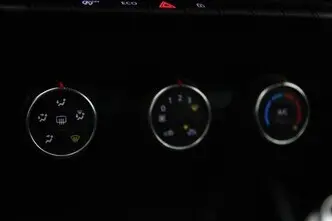 Dacia Duster, 1.6, 84 kW, bensiin, manuaal, esivedu