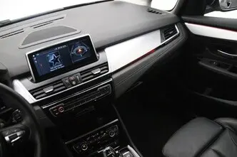 BMW 218, 1.5, 103 kW, benzīns, automātiskā, priekšējā piedziņa