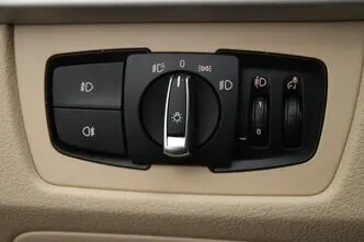 BMW 318, 2.0, 100 kW, dīzelis, automātiskā, aizmugurējā piedziņa