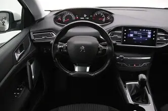 Peugeot 308, 1.2, 81 kW, bensiin, manuaal, esivedu