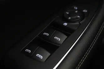 Opel Insignia, 1.5, 121 kW, benzīns, manuālā, priekšējā piedziņa