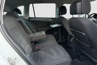 Volkswagen Tiguan, 2.0, 132 kW, benzīns, automātiskā, pilnpiedziņa