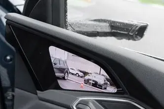 Audi e-tron, 300 kW, elekter, automaat, nelikvedu