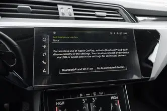 Audi e-tron, 300 kW, elekter, automaat, nelikvedu