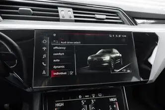 Audi e-tron, 300 kW, elekter, automaat, nelikvedu