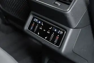 Audi e-tron, 300 kW, elekter, automaat, nelikvedu