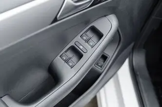 Volkswagen Jetta, 1.4, 92 kW, bensiin, manuaal, esivedu