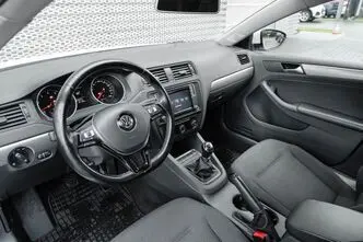 Volkswagen Jetta, 1.4, 92 kW, bensiin, manuaal, esivedu