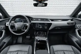 Audi e-tron, 300 kW, elekter, automaat, nelikvedu
