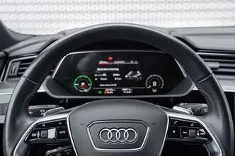 Audi e-tron, 300 kW, elekter, automaat, nelikvedu