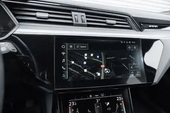 Audi e-tron, 300 kW, elekter, automaat, nelikvedu