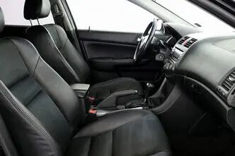 Honda Accord, 2.0, 114 kW, bensiin, automaat, esivedu