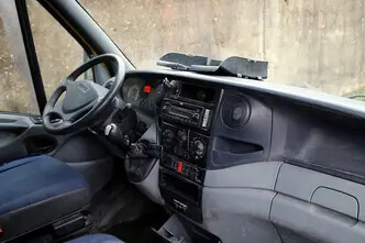 Iveco Daily, 3.0, 130 kW, diisel, manuaal, tagavedu