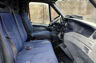 Iveco Daily, 3.0, 130 kW, diisel, manuaal, tagavedu