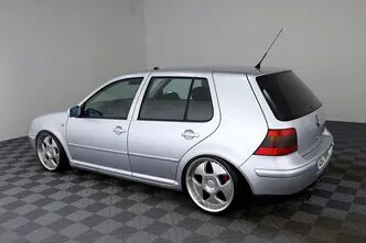 Volkswagen Golf, 2.0, 85 kW, bensiin, manuaal, esivedu