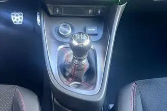 Toyota GR Yaris, 1.6, 192 kW, benzīns, manuālā, pilnpiedziņa