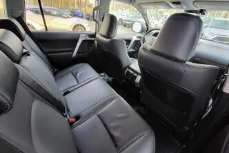 Toyota Land Cruiser, 2.8, 150 kW, dyzelinas, automatinė, visų varomųjų ratų pavara