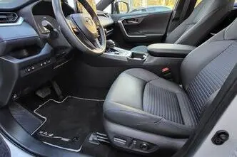 Toyota RAV4, 2.5, 131 kW, hibrīds, automātiskā, pilnpiedziņa