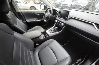 Toyota RAV4, 2.5, 131 kW, hibrīds, automātiskā, priekšējā piedziņa