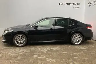 Toyota Camry, 2.5, 131 kW, hibrīds, automātiskā, priekšējā piedziņa