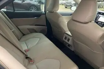 Toyota Camry, 2.5, 131 kW, hibrīds, automātiskā, priekšējā piedziņa