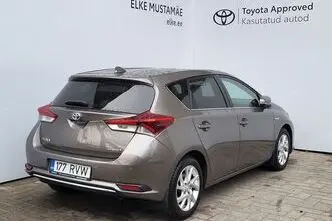 Toyota Auris, 1.8, 73 kW, hibrīds, automātiskā, priekšējā piedziņa