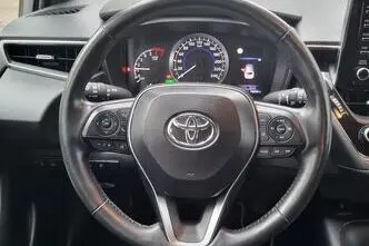 Toyota Corolla, 1.8, 72 kW, hibrīds, automātiskā, priekšējā piedziņa