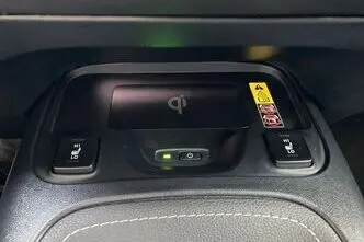 Toyota Corolla, 1.8, 72 kW, hibrīds, automātiskā, priekšējā piedziņa