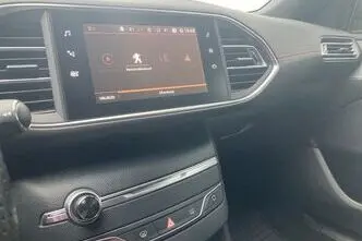 Peugeot 308, 1.2, 96 kW, petrol, automatic, front-wheel drive