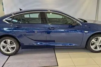 Opel Insignia, 2.0, 147 kW, benzīns, automātiskā, priekšējā piedziņa