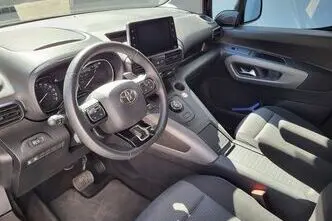 Toyota Proace City, 1.5, 96 kW, dyzelinas, automatinė, priekiniai varomieji ratai