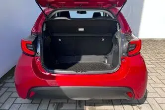 Toyota Yaris, 1.5, 68 kW, hibrīds, automātiskā, priekšējā piedziņa