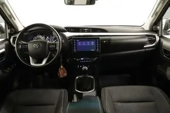 Toyota Hilux, 2.4, 110 kW, dīzelis, manuālā, pilnpiedziņa
