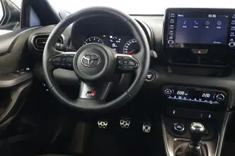 Toyota Yaris, 1.6, 192 kW, benzīns, manuālā, pilnpiedziņa