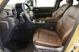 Toyota Land Cruiser, 2.8, 151 kW, dyzelinas, automatinė, visų varomųjų ratų pavara