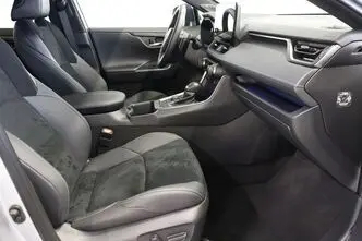 Toyota RAV4, 2.5, 136 kW, uzlādējams hibrīds, automātiskā, pilnpiedziņa
