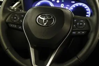 Toyota Corolla, 1.8, 72 kW, hibrīds, automātiskā, priekšējā piedziņa