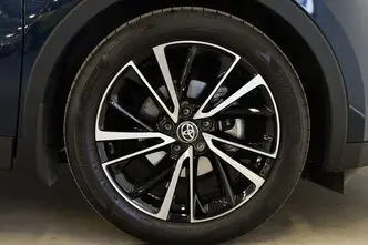 Toyota C-HR, 1.8, 72 kW, hibrīds, automātiskā, priekšējā piedziņa