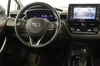 Toyota Corolla, 1.8, 72 kW, hibrīds, automātiskā, priekšējā piedziņa