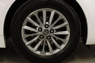 Toyota Avensis, 1.8, 108 kW, benzīns, manuālā, priekšējā piedziņa