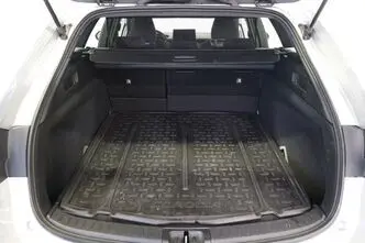 Toyota Corolla, 1.8, 72 kW, hibrīds, automātiskā, priekšējā piedziņa