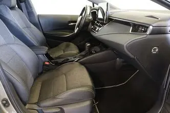 Toyota Corolla, 1.8, 72 kW, hibrīds, automātiskā, priekšējā piedziņa