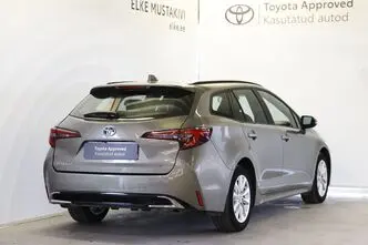 Toyota Corolla, 1.8, 72 kW, hibrīds, automātiskā, priekšējā piedziņa
