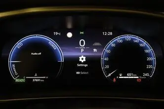 Toyota Corolla, 1.8, 72 kW, hibrīds, automātiskā, priekšējā piedziņa