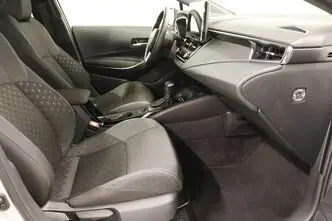 Toyota Corolla, 1.8, 72 kW, hibrīds, automātiskā, priekšējā piedziņa