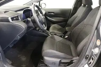 Toyota Corolla, 1.8, 72 kW, hibrīds, automātiskā, priekšējā piedziņa