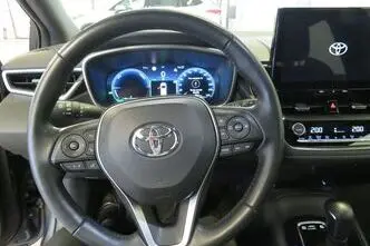 Toyota Corolla, 1.8, 72 kW, hibrīds, automātiskā, priekšējā piedziņa