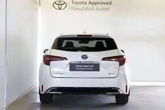 Toyota Corolla, 1.8, 72 kW, hibridas, automatinė, priekiniai varomieji ratai