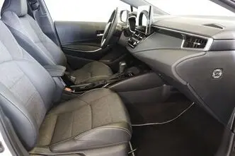 Toyota Corolla, 1.8, 72 kW, hibridas, automatinė, priekiniai varomieji ratai